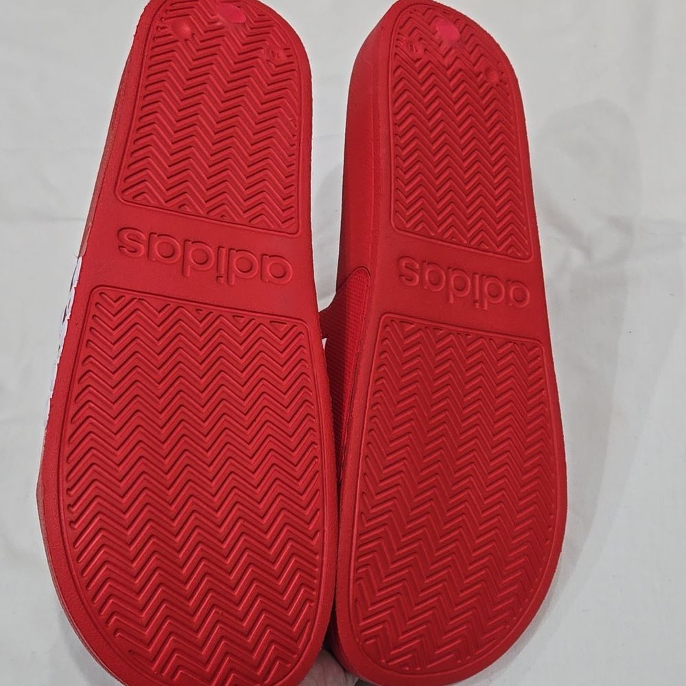Adidas Adilette slides Shower Bath house men 18 Red And White NWT - Picture 3 of 5